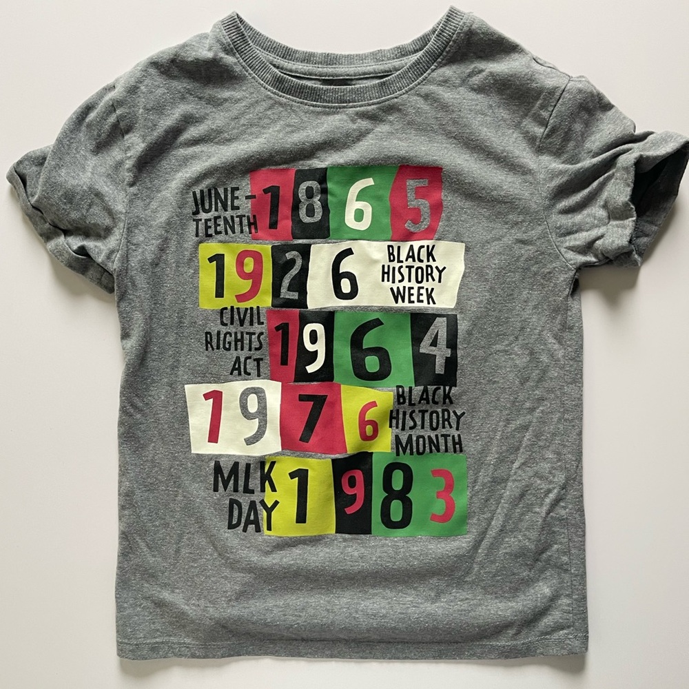Graphic Kids T-Shirt - Gray with Multicolor Design